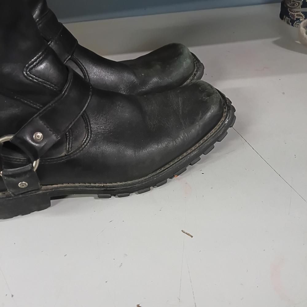 Harley-Davidson Black Leather Boots with Buckle - Picture 4 of 13